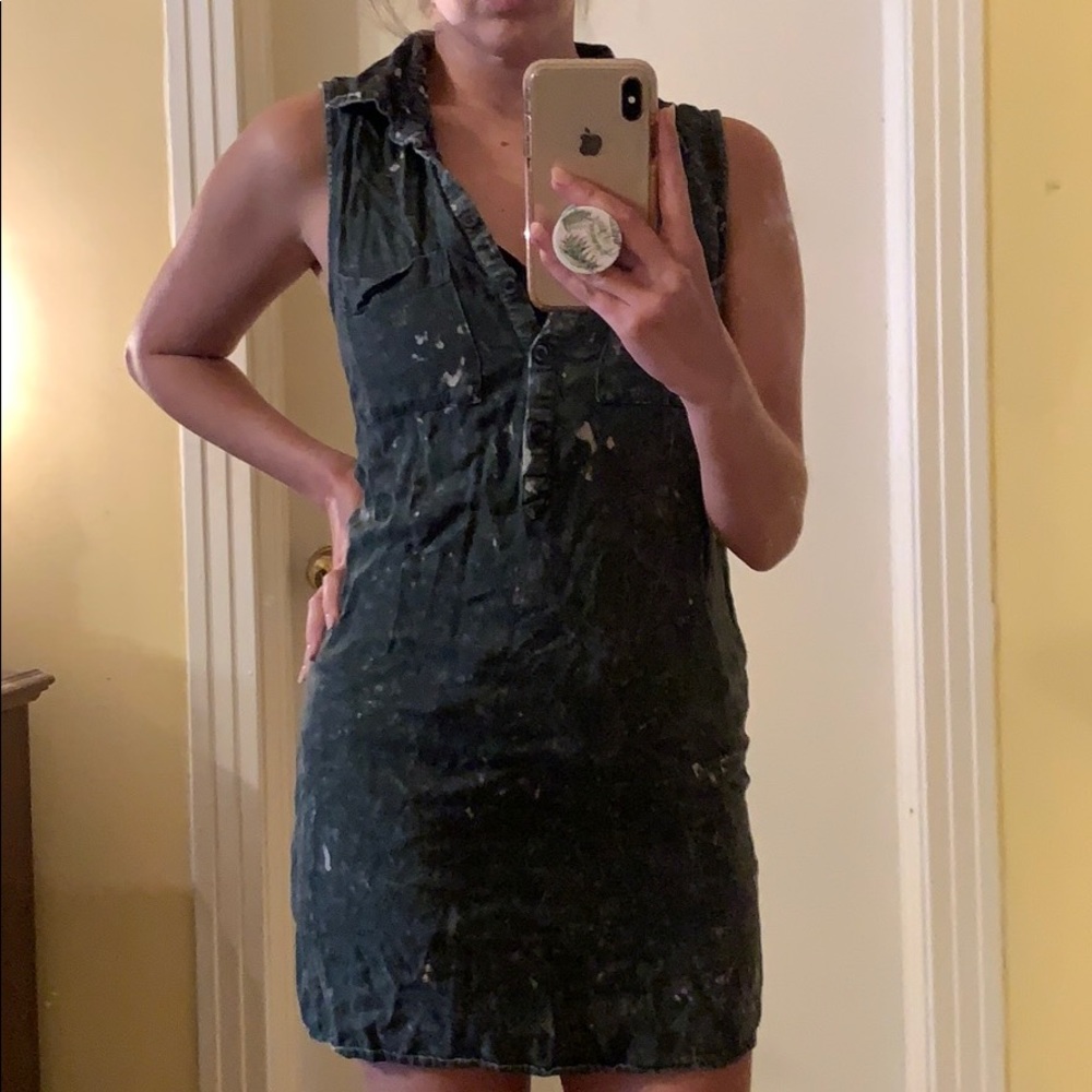 Gray/ Black Button-Up Dress/ Top